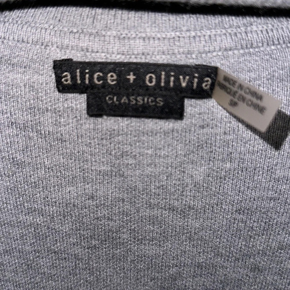 Alice + Olivia Gray Alcott Cutout Sweater Turtleneck VNeck Long Sleeves Size S - Picture 8 of 8